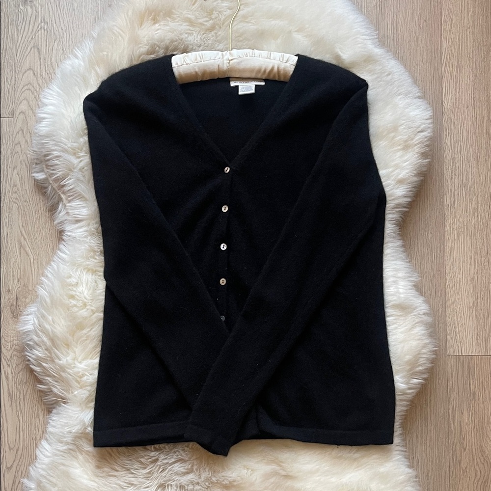 Cashmere Black V-Neck Button Cardigan - Picture 2 of 4